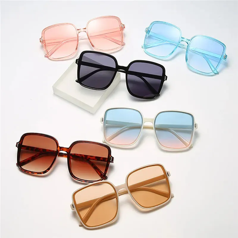 2024 Summer Sunglasses Shades for Women Fashion Eyewear Decorative Exquisite Square Driving Fishing Glasses Gafas De Sol Para