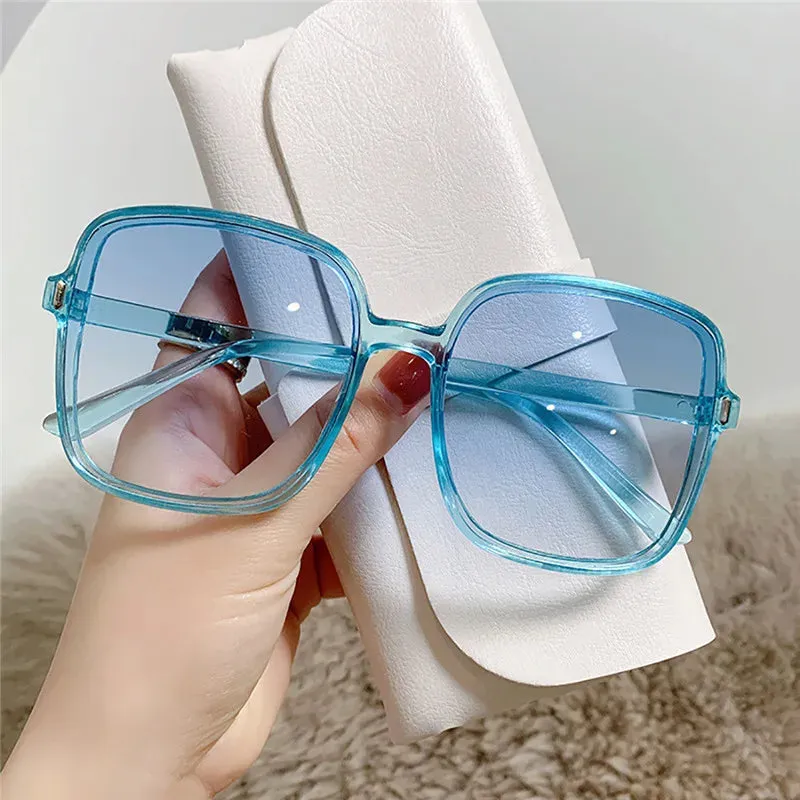 2024 Summer Sunglasses Shades for Women Fashion Eyewear Decorative Exquisite Square Driving Fishing Glasses Gafas De Sol Para