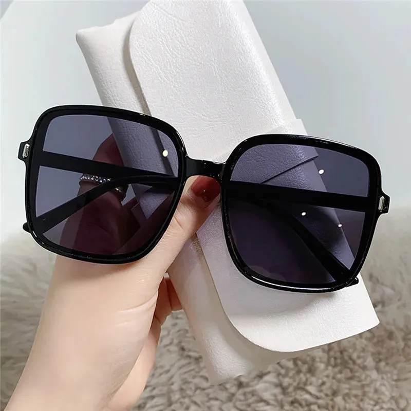 2024 Summer Sunglasses Shades for Women Fashion Eyewear Decorative Exquisite Square Driving Fishing Glasses Gafas De Sol Para