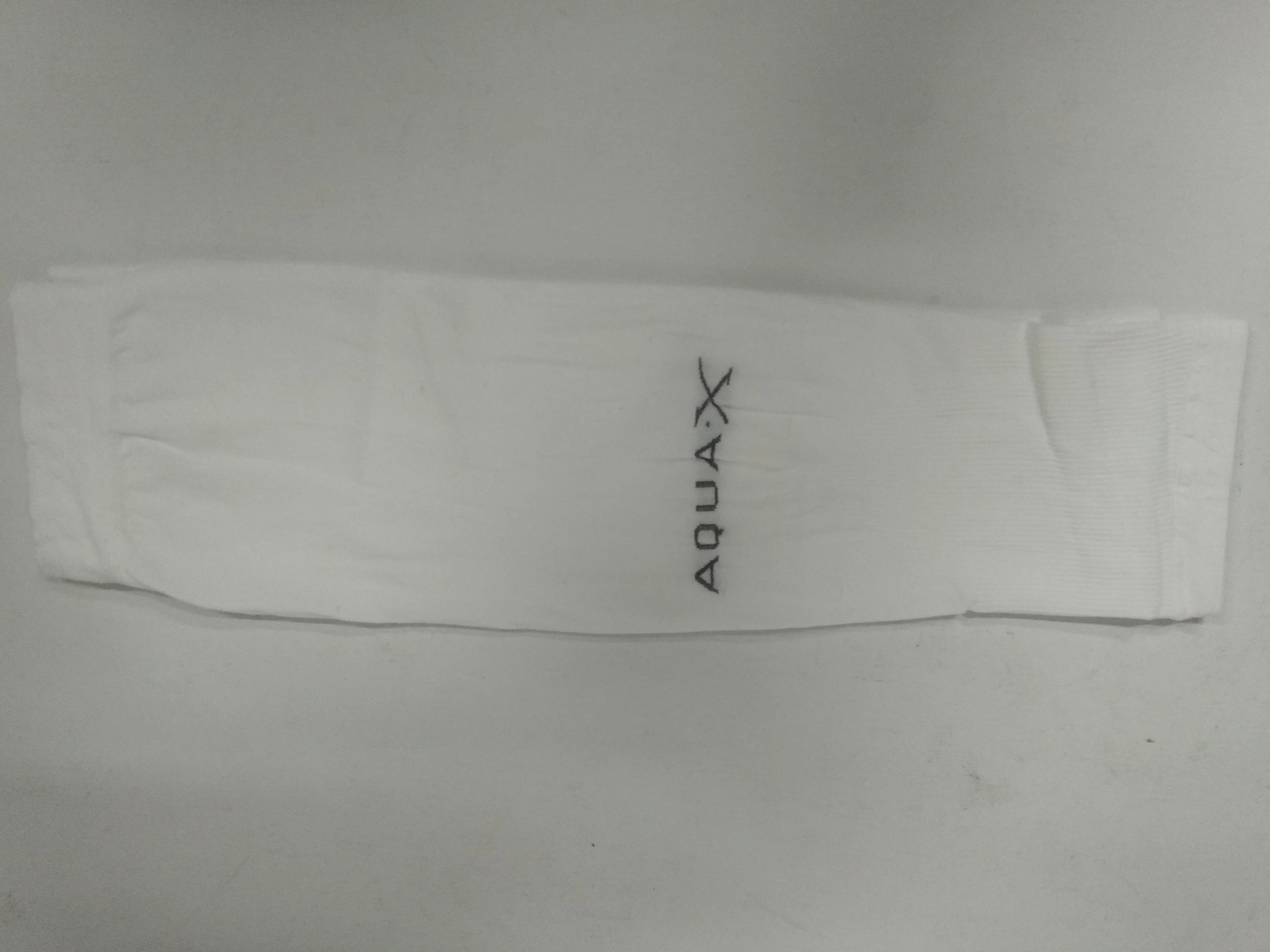 Aqua X Arm Socks