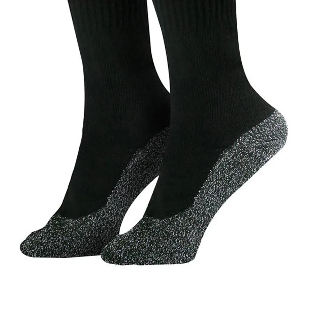 Below Zero Heat Retention Socks in Black - Small/Medium for Ultimate Comfort