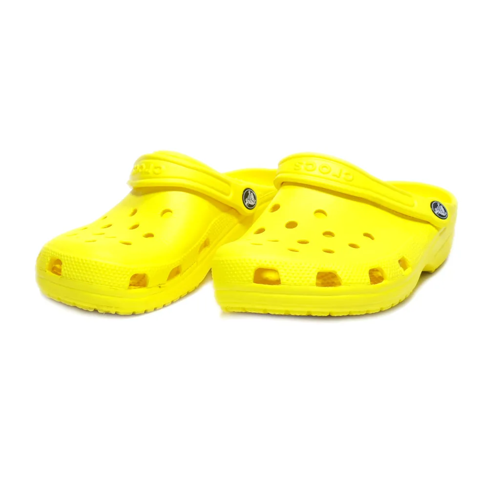 Crocs Classic Clogs Rubber Yellow Colour For Women