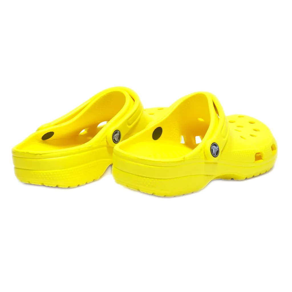 Crocs Classic Clogs Rubber Yellow Colour For Women