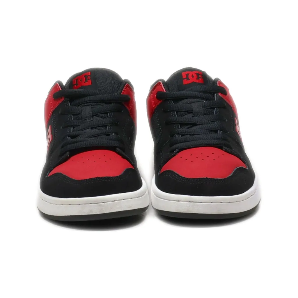 Dc Shoes Manteca 4 Low-Top Sneakers Nubuck Black Colour For Men