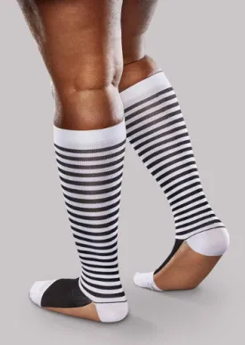 Ease Bold Patterned, 20-30 mmHg, Knee High, Closed Toe