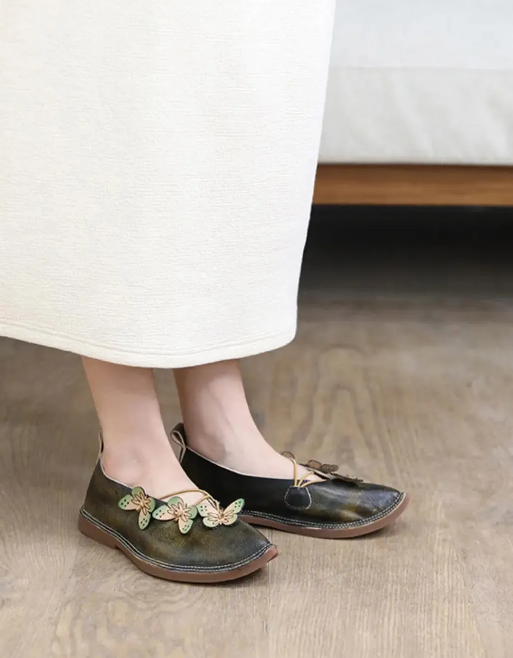 Leather Oriental Flat Shoes