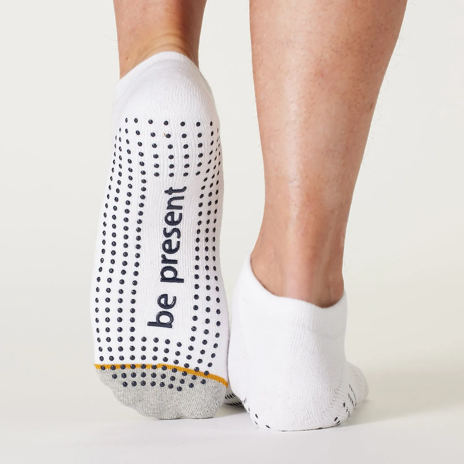 Mens Be Present Grip Socks (Cloud)