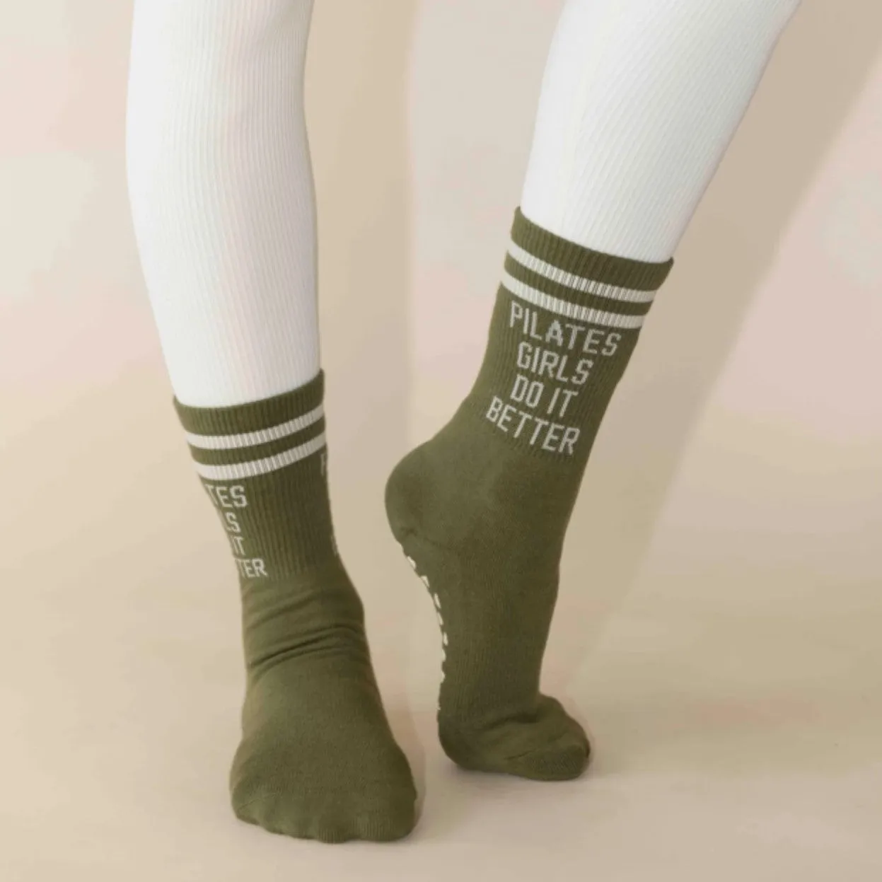 Pilates Girls Do It Better - Crew Grip Sock (Barre / Pilates)