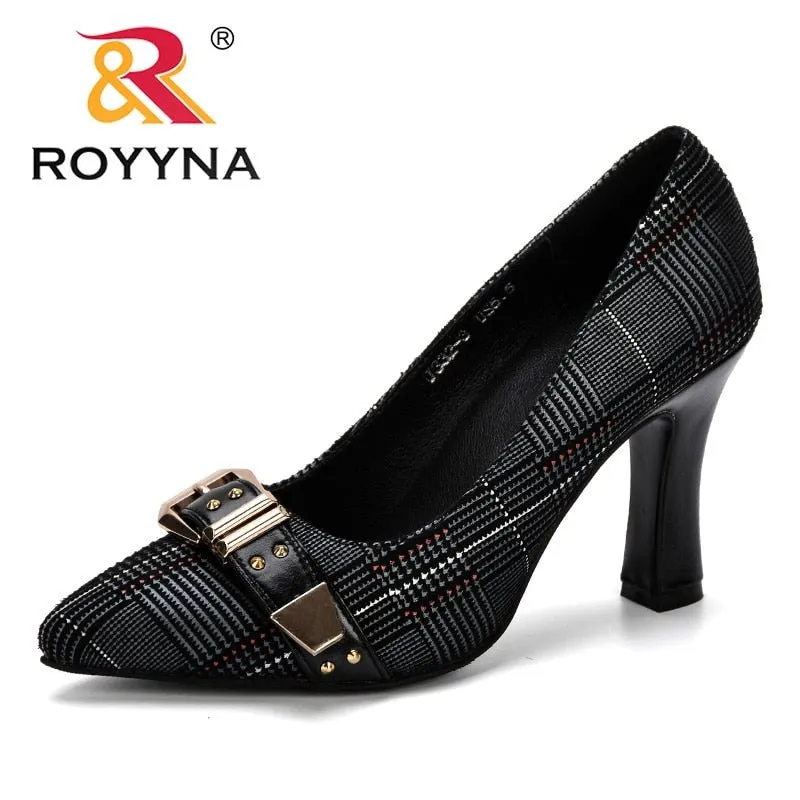 ROYYNA Trendy Buckle Top Pointed Toe High Square Heel Shoes