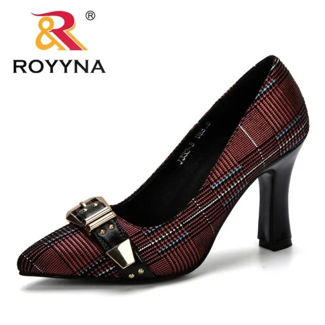 ROYYNA Trendy Buckle Top Pointed Toe High Square Heel Shoes