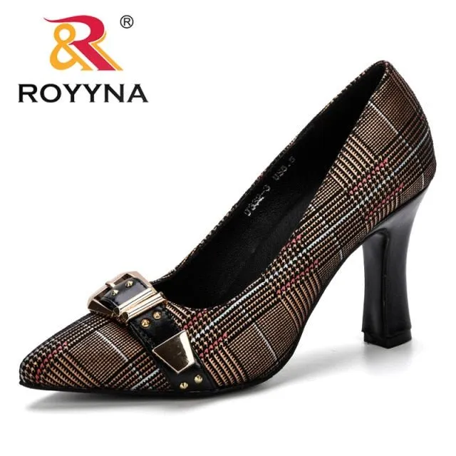 ROYYNA Trendy Buckle Top Pointed Toe High Square Heel Shoes